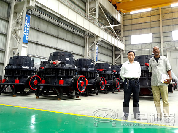 復(fù)合圓錐破碎機(jī)，私人訂制價格更實惠