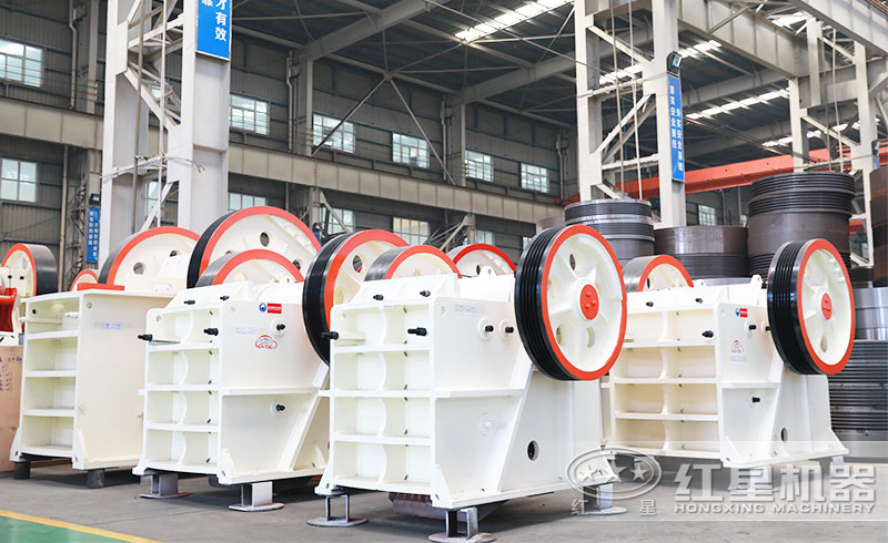 顎式破碎機(jī)750×250多少錢一臺？產(chǎn)量是多少？