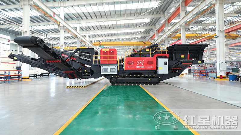 履帶移動破碎機(jī)，履帶行走遙控操作